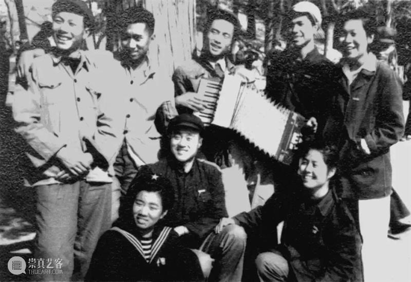 教师节丨美院人,致青春 丨美院 来源 中央美术学院 历史 美院 青春 时光 相册 学年 新青年 崇真艺客