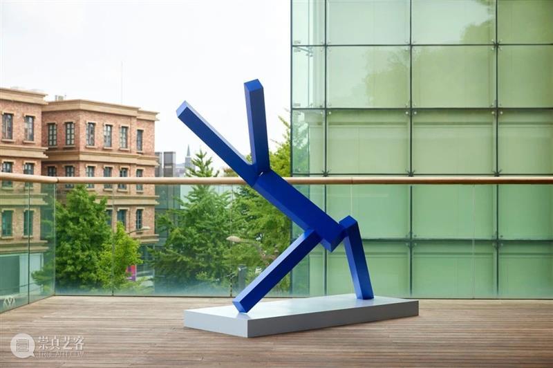 视频 | 雕塑是空间的对话:乔·夏皮罗 Joel Shapiro 首尔个展现场 夏皮罗 首尔 个展 Shapiro 空间 雕塑 现场 视频 艺术家 ARS 崇真艺客