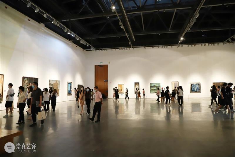 大美漆艺，第三届中国（宁波北仑）青年漆画大展开幕，220件作品亮相 中国 宁波 北仑 青年 漆画 大展 漆艺 作品 宁波美术馆 帷幕 崇真艺客