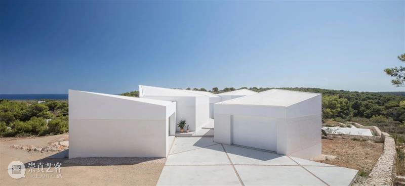 建筑丨Nomo/极简白的极致之美 建筑 丨Nomo 极简 极致 Studio Alicia Casals JohanNyqvist 巴塞罗那 斯德哥尔摩建筑事务所 崇真艺客