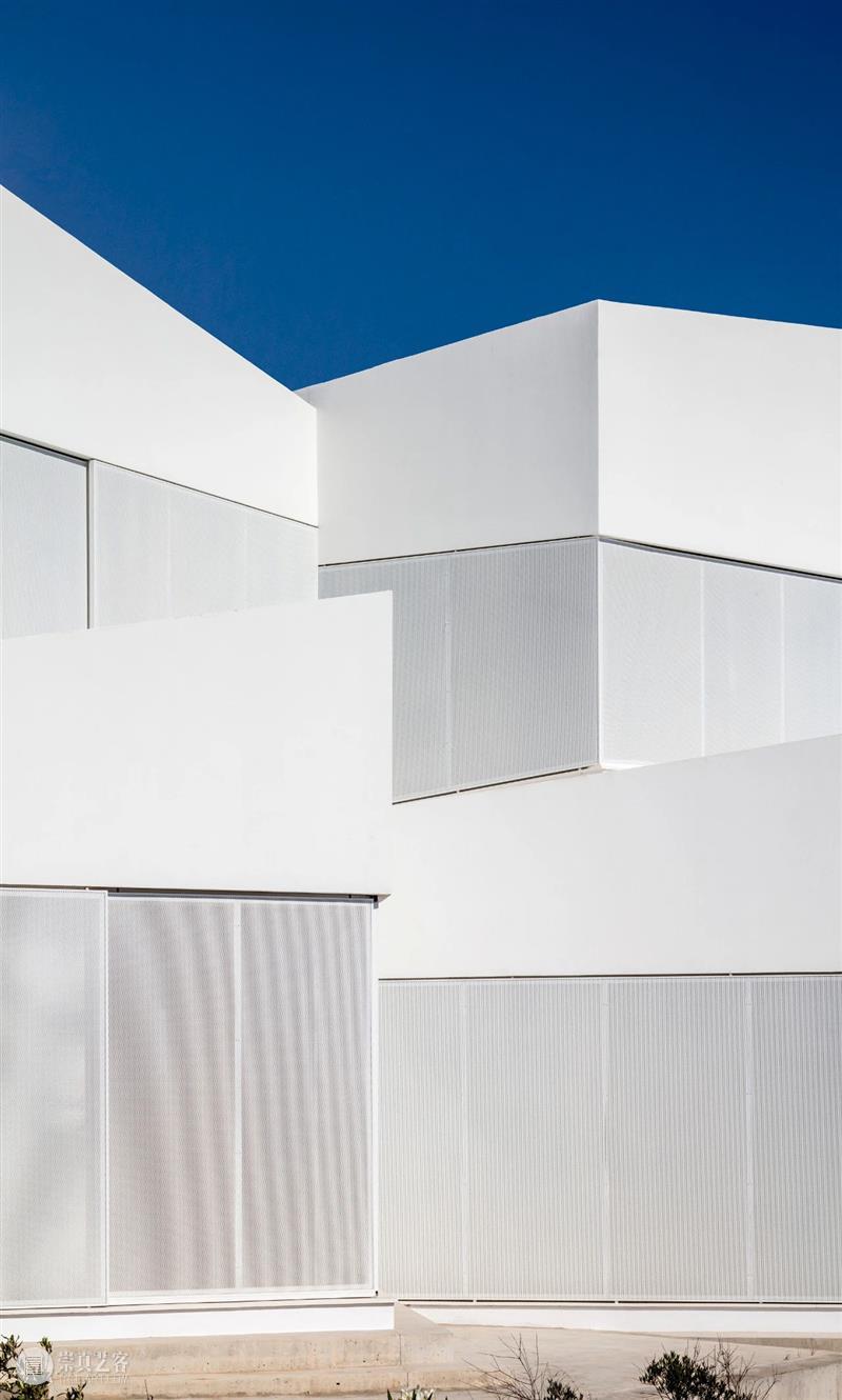 建筑丨Nomo/极简白的极致之美 建筑 丨Nomo 极简 极致 Studio Alicia Casals JohanNyqvist 巴塞罗那 斯德哥尔摩建筑事务所 崇真艺客