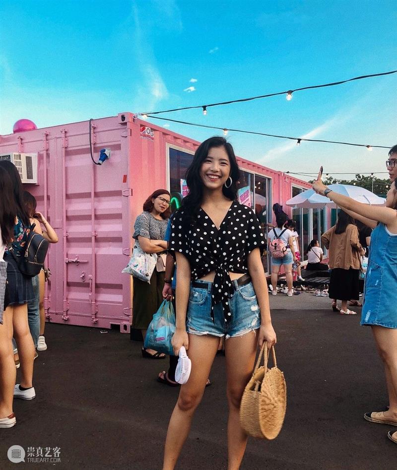 为什么别人的照片都没有路人? 路人 照片 假期 景区 人人 背景 游客 区别 主角 app 崇真艺客