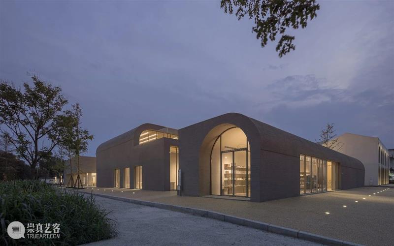 “拱”演变，秦厂村社区中心党建综合体 / Studio 10 党建 综合体 Studio 秦厂村社区中心 张超 秦厂村 河南省 焦作市 修武县 城关镇 崇真艺客