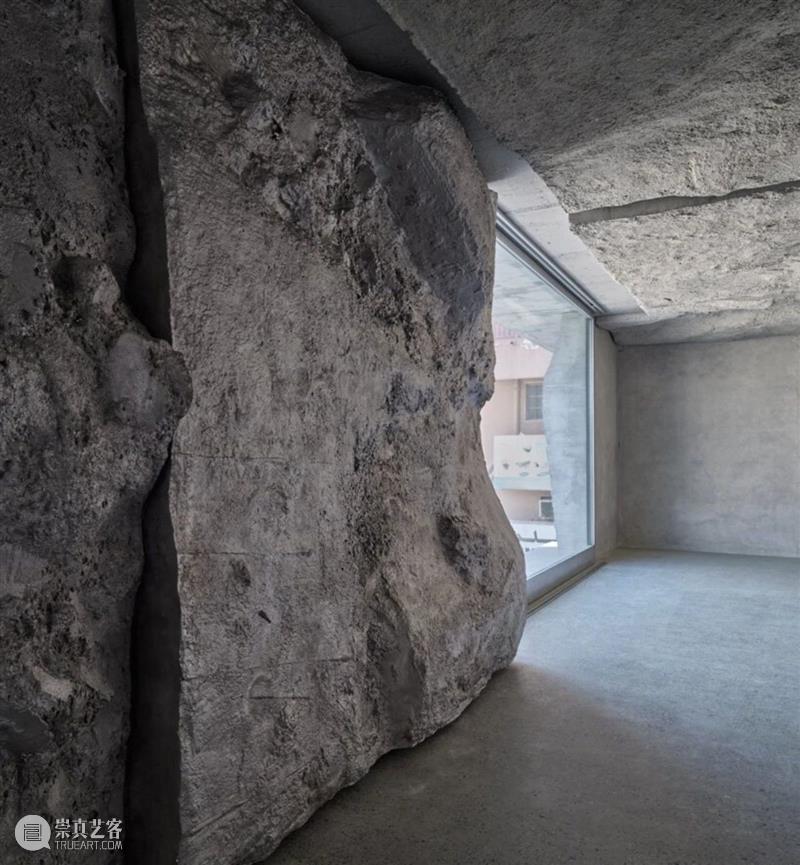 现场沙子筑模，n+1种方式造混凝土建筑 / Studio Anne Holtrop Holtrop 混凝土 建筑 方式 现场 沙子 Anne 大楼 结构 体块 崇真艺客