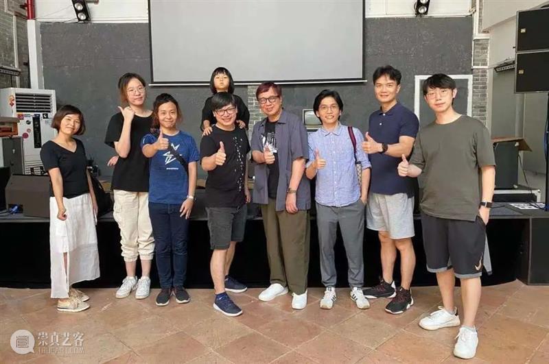 深度观察 | 该怎么用肢体来传达表情 表情 肢体 深度观察 前滩 青年 创艺 计划 文化 演艺 中心 崇真艺客
