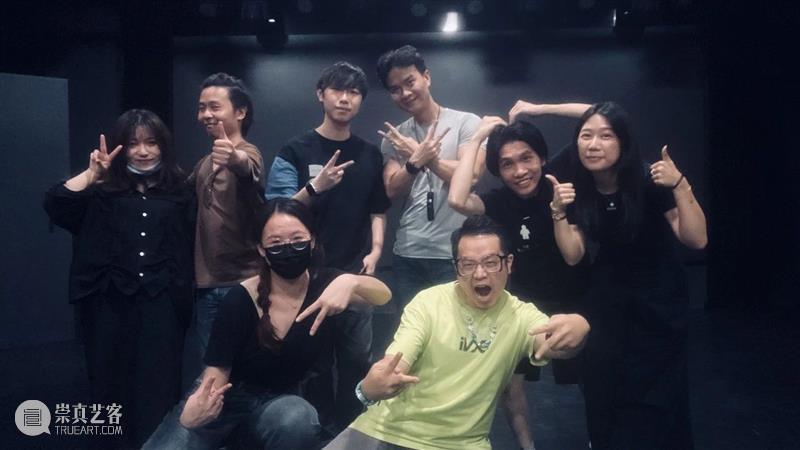 深度观察 | 该怎么用肢体来传达表情 表情 肢体 深度观察 前滩 青年 创艺 计划 文化 演艺 中心 崇真艺客