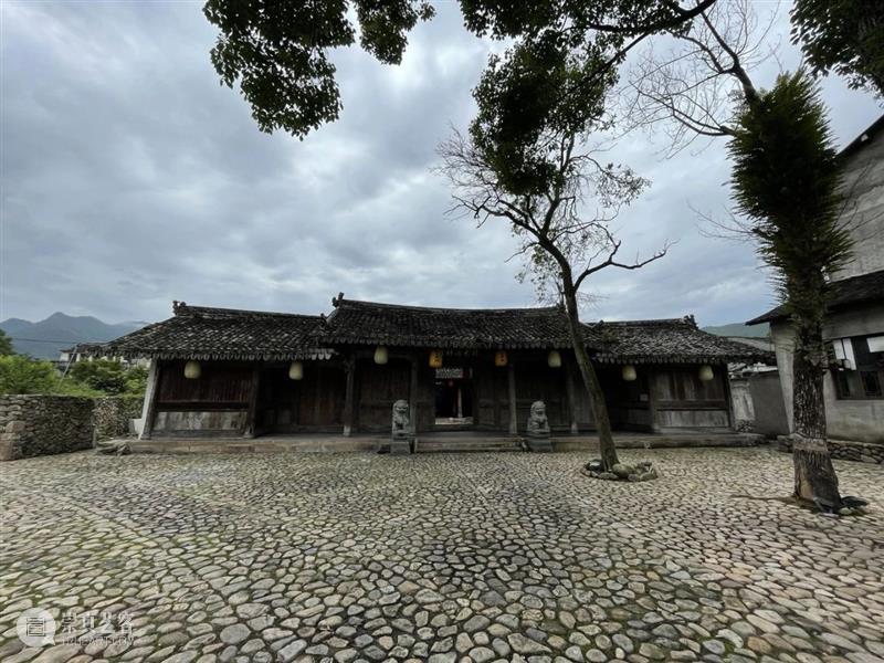 文化创新 | 这座全国重点文物保护古村正在寻找一位艺术家 古村 文化 艺术家 全国 重点 文物 江南 深处 艺术 Vol.01 崇真艺客