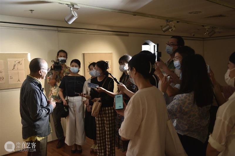 现场 | 走进艺术家的世界，一探作品背后的 “艺术笔记” 艺术 笔记 作品 现场 背后 艺术家 世界 聂干因 朱振庚 钟孺乾 崇真艺客
