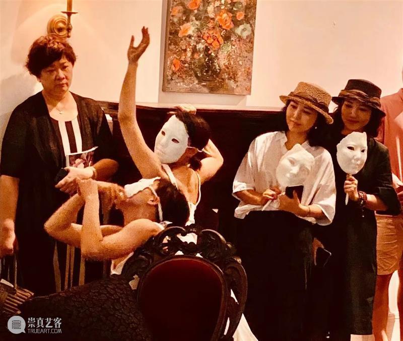 开幕回顾 | 你在，孪生的隐喻-诗梅与诗雪作品展 隐喻 诗雪 作品展 广州 空间 艺术家 孙诗梅 孙诗雪 双胞胎 艺术 崇真艺客
