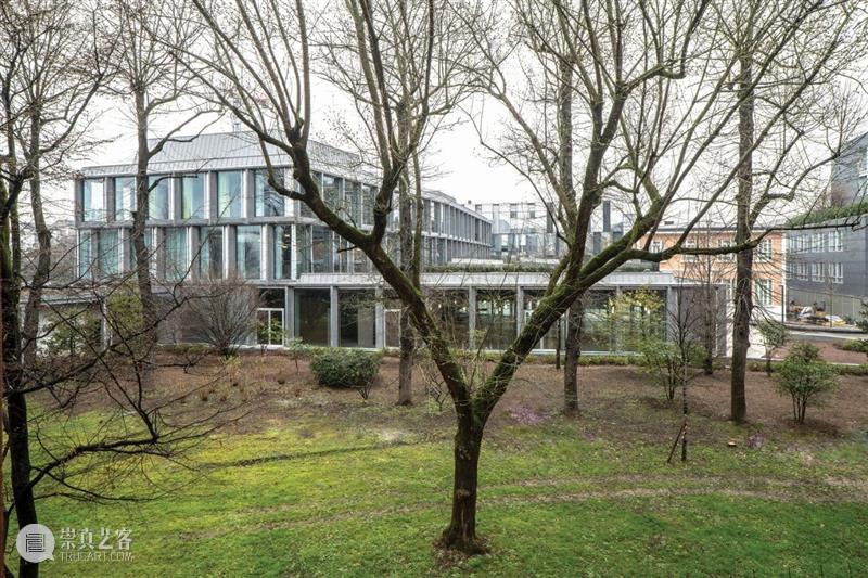 古典比例尺度，倍耐力学习中心 / Onsite Studio 中心 比例 尺度 倍耐力 Hélène Binet Romano 企业 大楼 米兰北部 崇真艺客