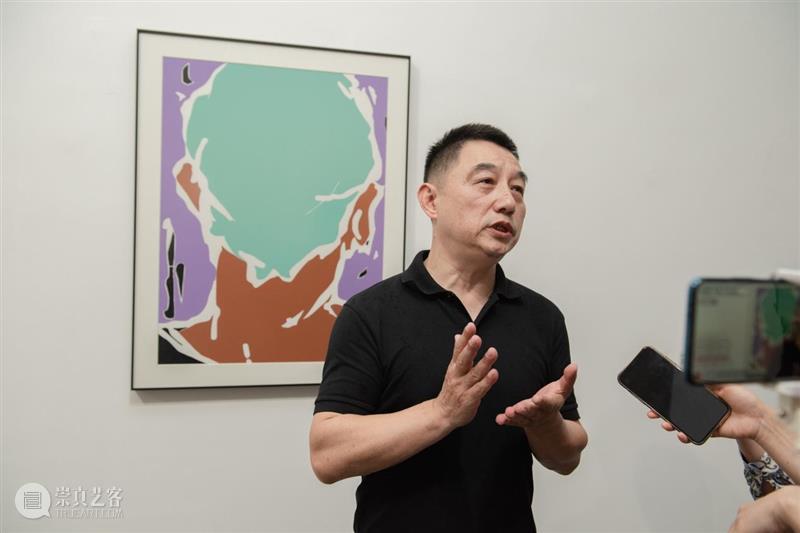 现场| 方力钧与郭伟的版画肖像 崇真艺客