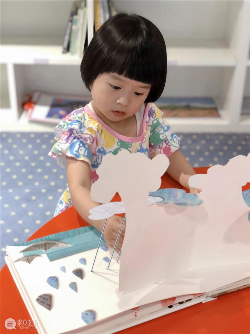 Carousel 语言角丨在游戏中感受语言的魅力 语言 游戏 魅力 Languages纽约旋转木马语言学校 创始人 早期 儿童 专家 语言学家 家长 崇真艺客