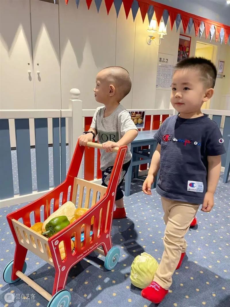 Carousel 语言角丨在游戏中感受语言的魅力 语言 游戏 魅力 Languages纽约旋转木马语言学校 创始人 早期 儿童 专家 语言学家 家长 崇真艺客