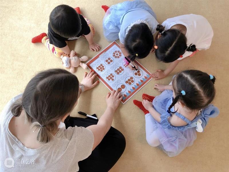 Carousel 语言角丨在游戏中感受语言的魅力 语言 游戏 魅力 Languages纽约旋转木马语言学校 创始人 早期 儿童 专家 语言学家 家长 崇真艺客
