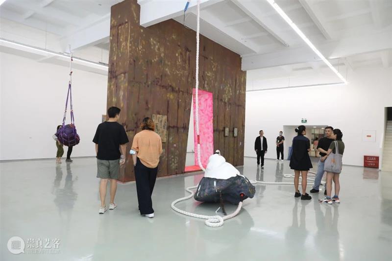 以个体、艺术史及文化符号构建当代寓言空间 ，“旧事如新：夏乔伊个展”开幕 | 现场回顾 崇真艺客