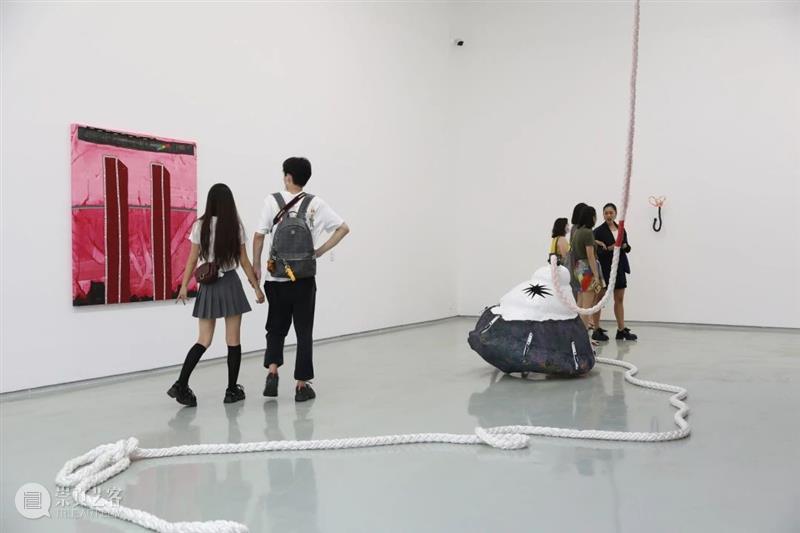 以个体、艺术史及文化符号构建当代寓言空间 ，“旧事如新：夏乔伊个展”开幕 | 现场回顾 崇真艺客