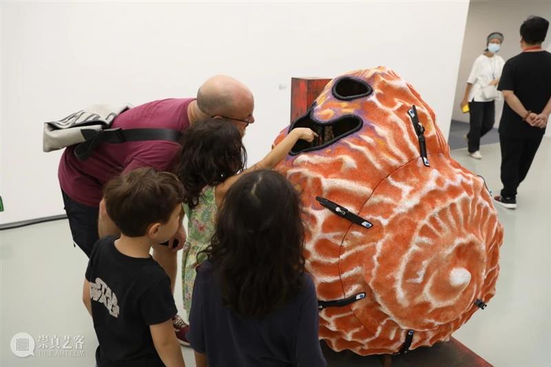 以个体、艺术史及文化符号构建当代寓言空间 ，“旧事如新：夏乔伊个展”开幕 | 现场回顾 崇真艺客