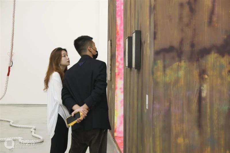 以个体、艺术史及文化符号构建当代寓言空间 ，“旧事如新：夏乔伊个展”开幕 | 现场回顾 崇真艺客