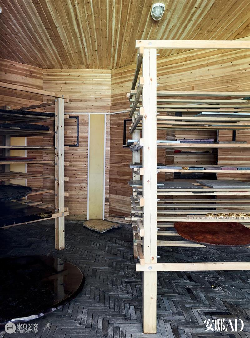 「安邸AD」特别报道 | 大漆艺术家翁纪军:出世入世,坦然自若 艺术家 翁纪军 大漆 安邸AD 艺术 工作室 时期 作品 脉络 漆艺 崇真艺客