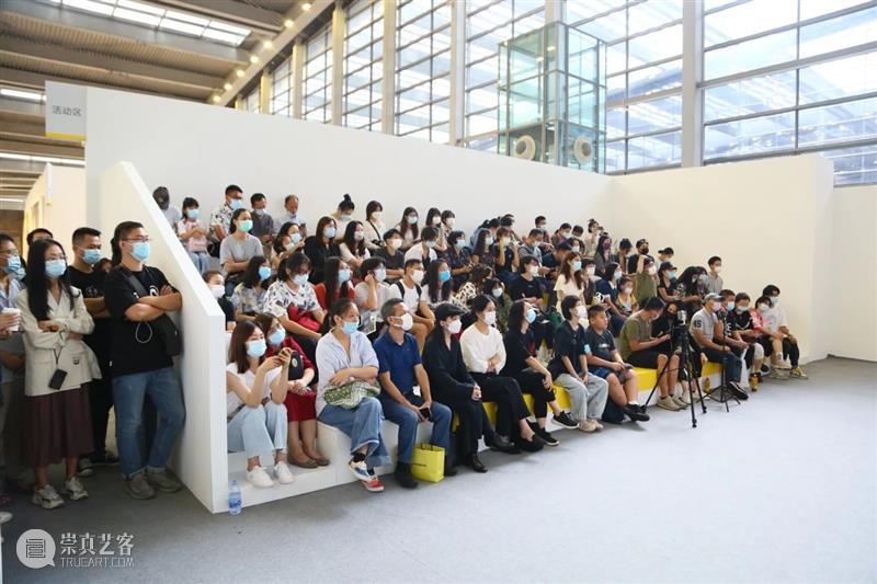 2021艺术深圳 稳步升级 圆满落幕 艺术 深圳 金秋 城市 果实 博览会 深圳会展中心6号 帷幕 全国各地 藏家 崇真艺客