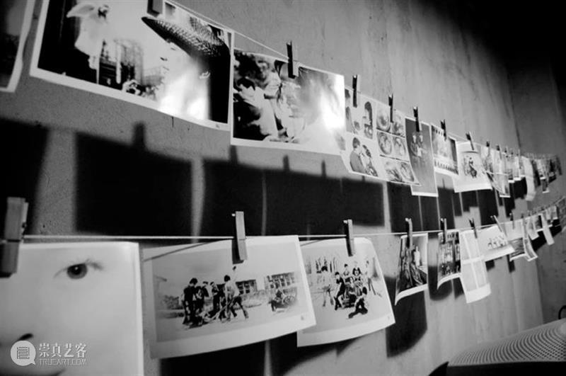 「松」回顾 | 北京偶遇名人概率最高的美术馆展览 美术馆 北京 名人 概率 松美术馆 陈漫 宋易格 双人展 之间 帷幕 崇真艺客
