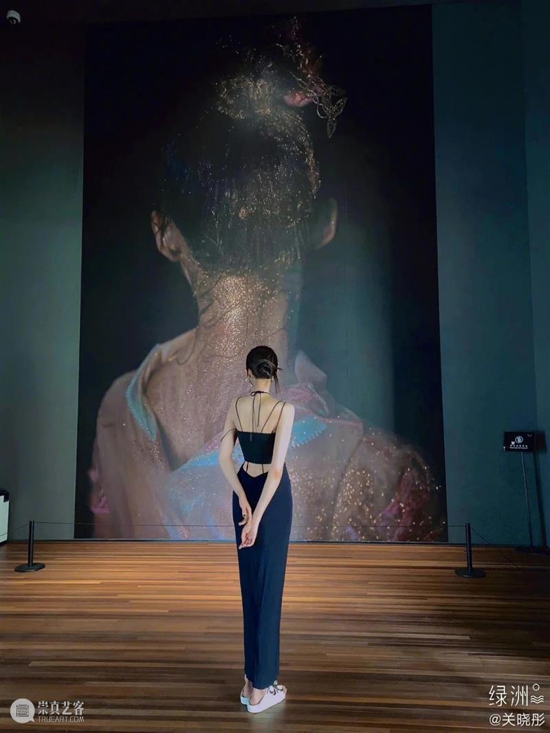 「松」回顾 | 北京偶遇名人概率最高的美术馆展览 美术馆 北京 名人 概率 松美术馆 陈漫 宋易格 双人展 之间 帷幕 崇真艺客