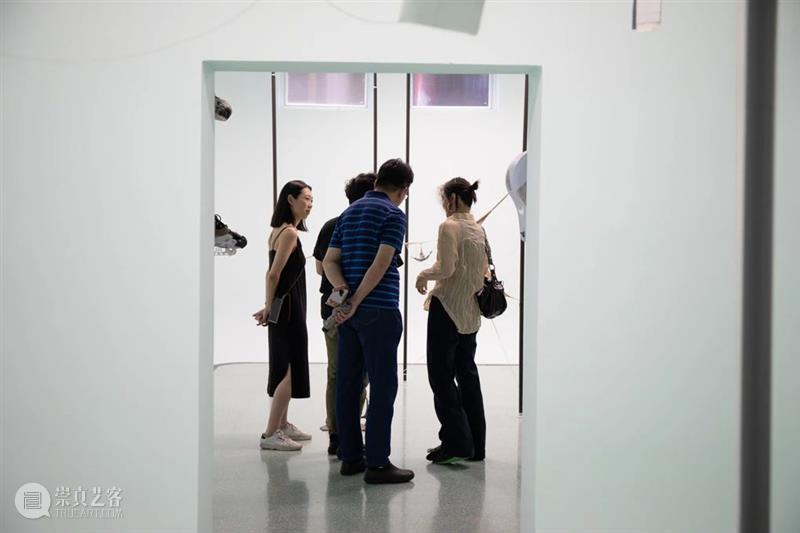 Review 现场 | 展览「借体」开幕回顾 现场 借体 Review 工作室 画廊 上海 view Studio Gallery Shanghai 崇真艺客