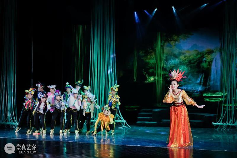 中文音乐剧《魔女宅急便》本周开演,高科技舞美打造梦幻“魔女世界” 音乐剧 中文 魔女宅急便 魔女 世界 梦幻 高科技 舞美 小橙堡 全国 崇真艺客