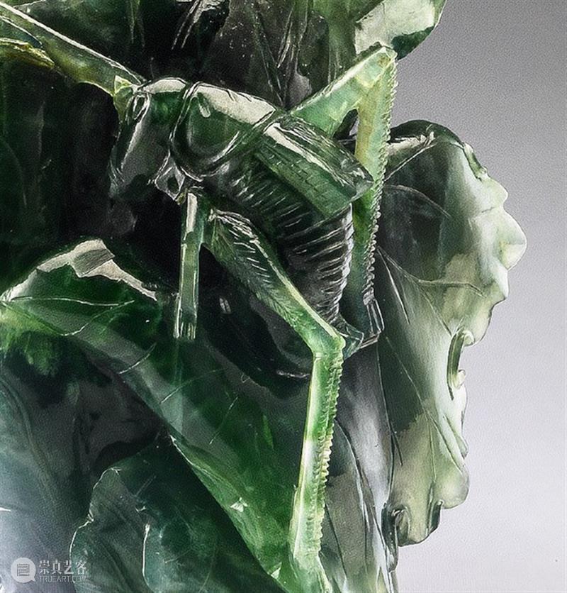 人在博物馆，很想吃文物 博物馆 文物 网友 网络 陶瓷 生瓷 果品 故宫博物院 粉彩像生果品高足盘 藏唐 崇真艺客