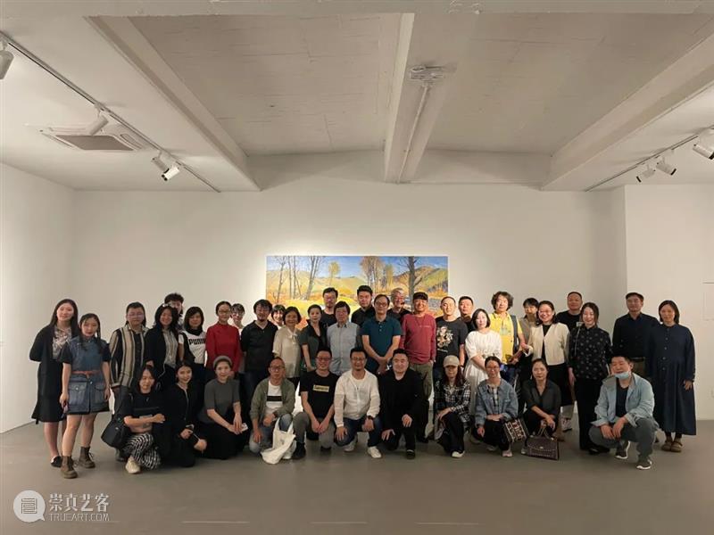 太和现场 | 《故园依旧——易英画展》开幕  太和艺术空间 故园依旧——易英画展 现场 太和 故园依旧 易英 画展 策展人 王春辰 开幕式 时间 崇真艺客