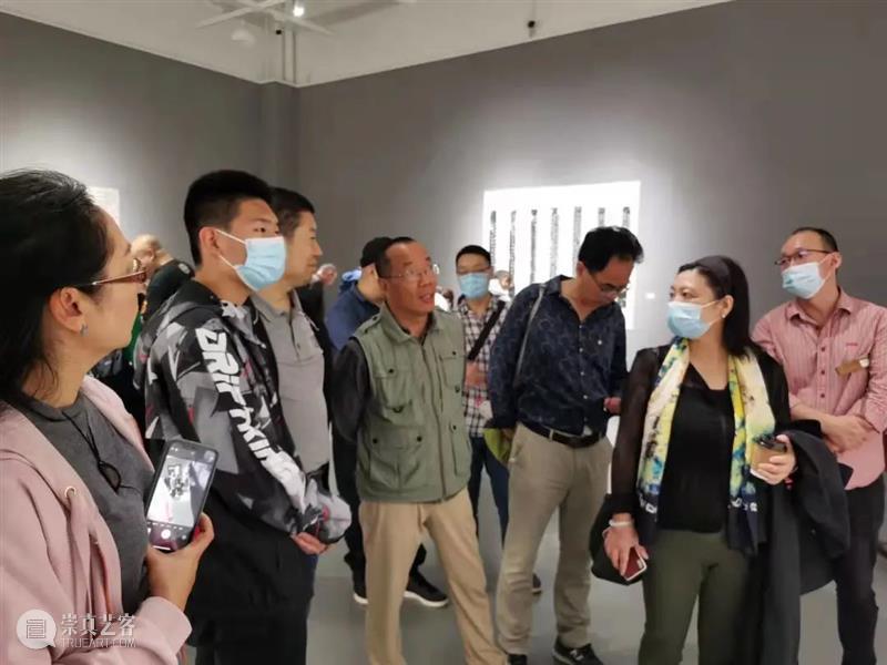 展览 · 现场 | “书香门第”——中国古籍文化展在崔振宽美术馆启幕 中国 古籍 文化展 崔振宽美术馆 现场 文化 学者 陕西省收藏家协会 碑拓专业委员会 主任 崇真艺客
