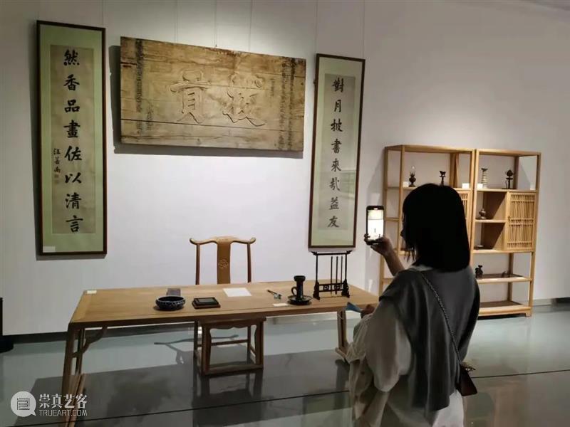 展览 · 现场 | “书香门第”——中国古籍文化展在崔振宽美术馆启幕 中国 古籍 文化展 崔振宽美术馆 现场 文化 学者 陕西省收藏家协会 碑拓专业委员会 主任 崇真艺客