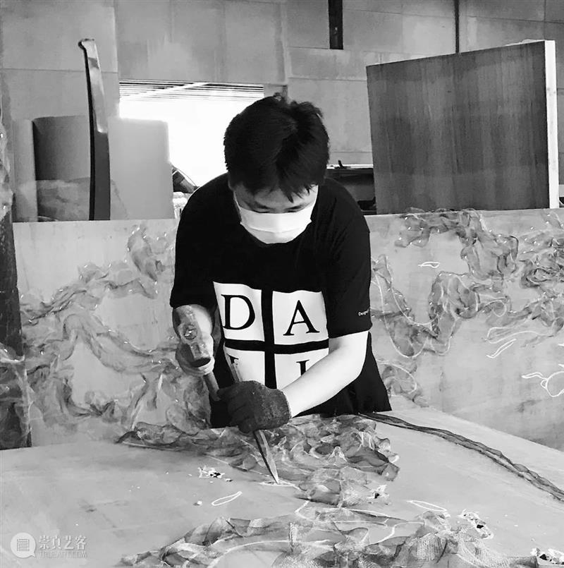 归一 ——于幸泽 廖渊双个展 于幸泽 廖渊双 个展 展策展人 Curator 石冠哲 ShiGuanzhe 展期 Duration 时间 崇真艺客