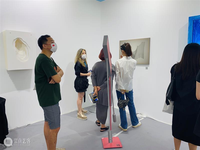 BlueriderDaily 艺博 DnA SHENZHEN 甫开展告捷 艺博 DnA SHENZHEN 设计与艺术博览会 藏家 展位 首日 捷报 深圳 艺术家 崇真艺客