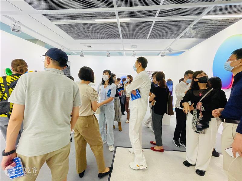 BlueriderDaily 艺博 DnA SHENZHEN 甫开展告捷 艺博 DnA SHENZHEN 设计与艺术博览会 藏家 展位 首日 捷报 深圳 艺术家 崇真艺客