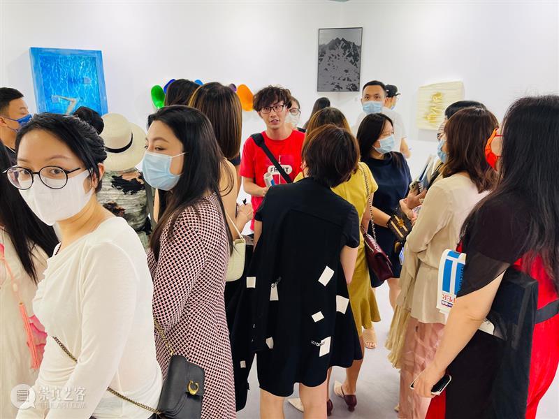 BlueriderDaily 艺博 DnA SHENZHEN 甫开展告捷 艺博 DnA SHENZHEN 设计与艺术博览会 藏家 展位 首日 捷报 深圳 艺术家 崇真艺客