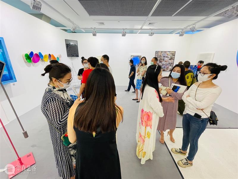 BlueriderDaily 艺博 DnA SHENZHEN 甫开展告捷 艺博 DnA SHENZHEN 设计与艺术博览会 藏家 展位 首日 捷报 深圳 艺术家 崇真艺客