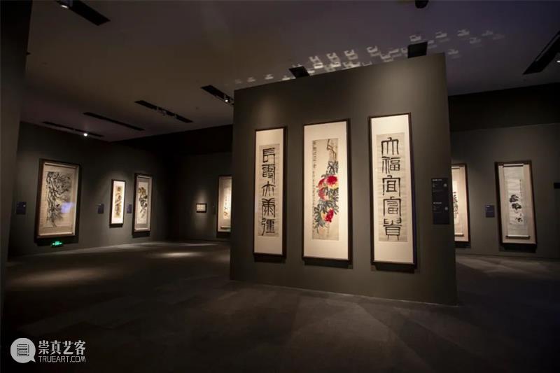 “百花齐放——北京画院创作与典藏精品展”于国庆节在中国国家博物馆开展 中国国家博物馆 北京画院 典藏 精品展 于国庆 中国美术家协会 北京市 文化 北京美术家协会 帷幕 崇真艺客