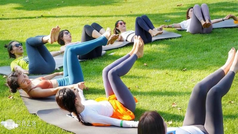 约会、遛娃、打卡好去处，这个超“红”的展览和国庆假期太搭了吧 假期 遛娃 好去处 松美术馆 生活 大展 内容 展厅 颠覆性 白天 崇真艺客