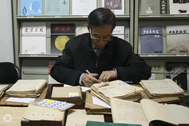 纪念|满腹掌故又极其细致的人走了,我们怀念他! 满腹 掌故 刘绪 先生 郭大顺 苏秉琦 笔记本 价值 苏先生 家人 崇真艺客