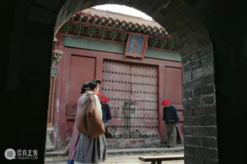 故宫的屋顶上没有鸟屎？这些听起很“靠谱”的谣言，你是不是也信了 故宫 谣言 屋顶 鸟屎 本文 耳朵 博物馆 erduolidebowuguan 作者 朵朵 崇真艺客