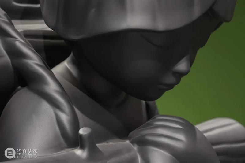 DnA SHENZHEN在展 | James Jean全新大型雕塑《砍柴童Woodcutter》 DnA SHENZHEN Jean 雕塑 砍柴童Woodcutter 设计与艺术博览会 地点 深圳 艺术 城市 崇真艺客