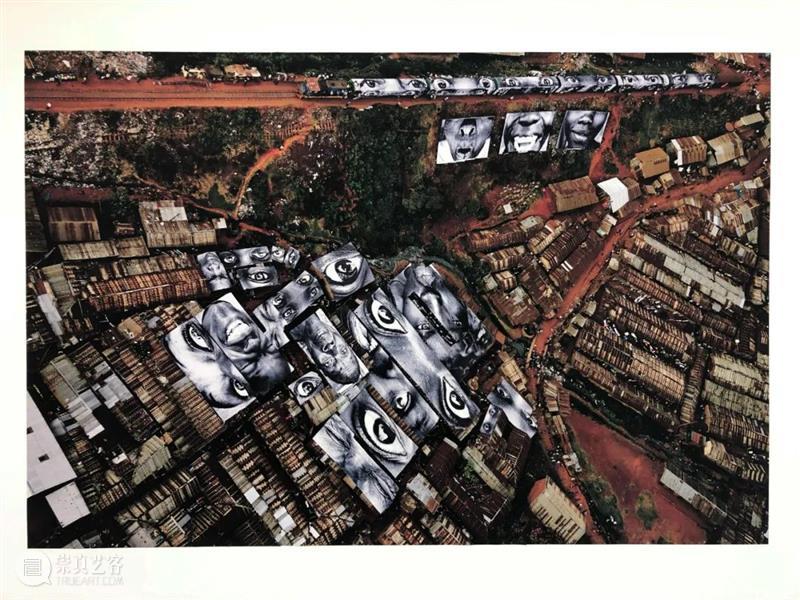 伦敦看展 | JR：编年史 伦敦 编年史 JR：编年史 地点 萨奇美术馆 时间 画展 习惯 作品 之前 崇真艺客