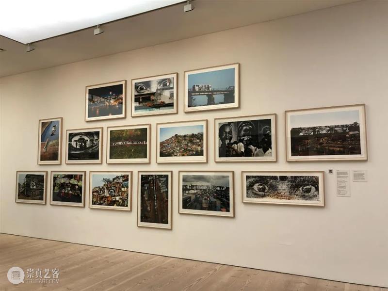 伦敦看展 | JR：编年史 伦敦 编年史 JR：编年史 地点 萨奇美术馆 时间 画展 习惯 作品 之前 崇真艺客