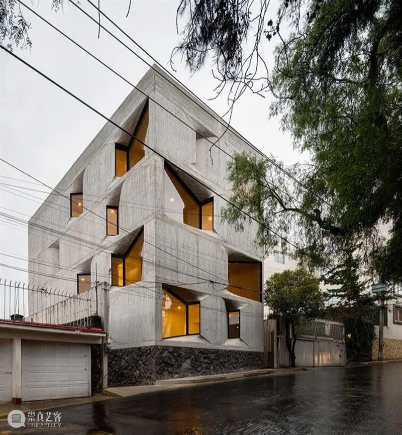 陷入混凝土的窗，‘孔洞’公寓 / YOUNG & AYATA + Michan Architecture Architecture 公寓 孔洞 混凝土 项目 墨西哥城 City 住宅 卧室 停车场 崇真艺客