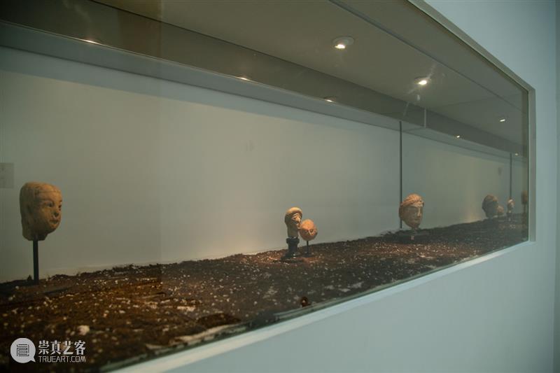 万一现场|展览《弗里德里希·埃因霍夫个展-人是个谜》 弗里德里希 埃因霍夫 个展 现场 图片 详情 Exhibition enigma展期Duration 地址 Venue 崇真艺客