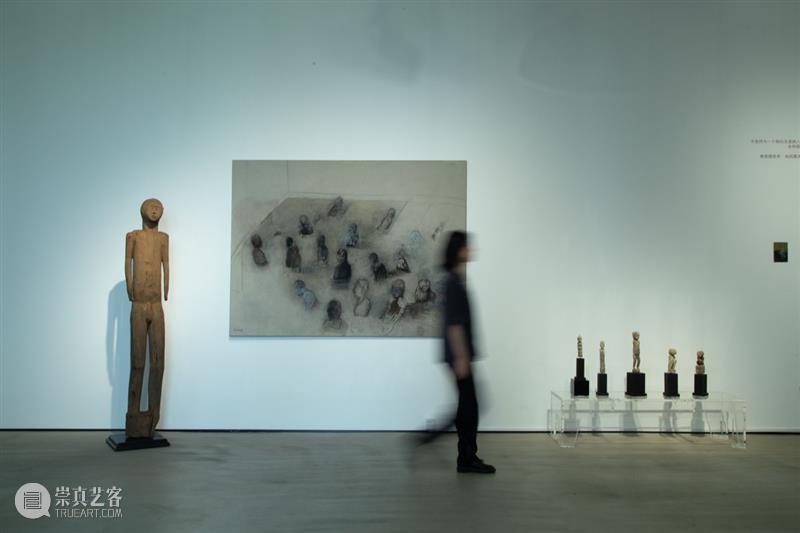万一现场|展览《弗里德里希·埃因霍夫个展-人是个谜》 弗里德里希 埃因霍夫 个展 现场 图片 详情 Exhibition enigma展期Duration 地址 Venue 崇真艺客