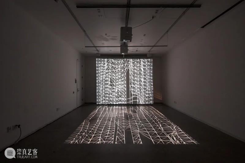 同行/梦中机器在梦中 | Refik Anadol Anadol 机器 同行 梦中 土耳其 美国 艺术家 洛杉矶 生活 工作 崇真艺客