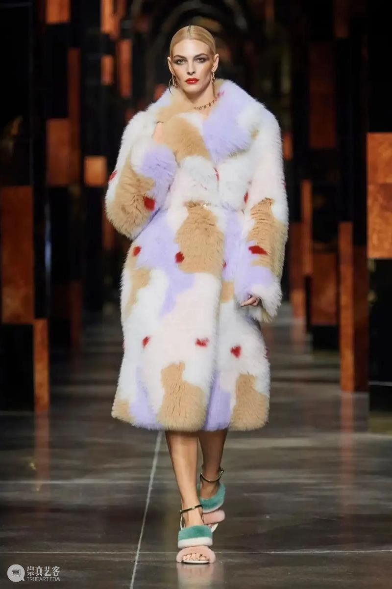 【IFA-时尚资讯】FENDI｜2021春夏女装秀 FENDI 春夏 女装 IFA 资讯 系列 发布会 米兰 Jones 之后 崇真艺客