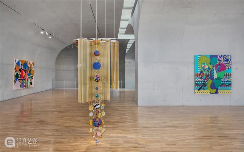 LONG视频 | 艺术家比亚翠兹·米拉塞斯亲述国内首展 艺术家 比亚翠兹 米拉塞斯 视频 LONG 国内 首展 巴西 Milhazes 中国 崇真艺客